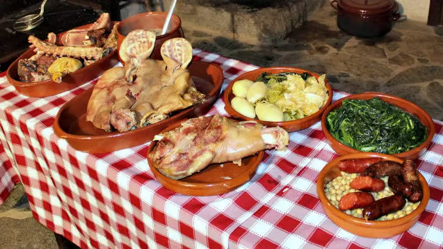 Cocido de Lalín - Camino de Invierno :: Gastronomía del Camino de Santiago