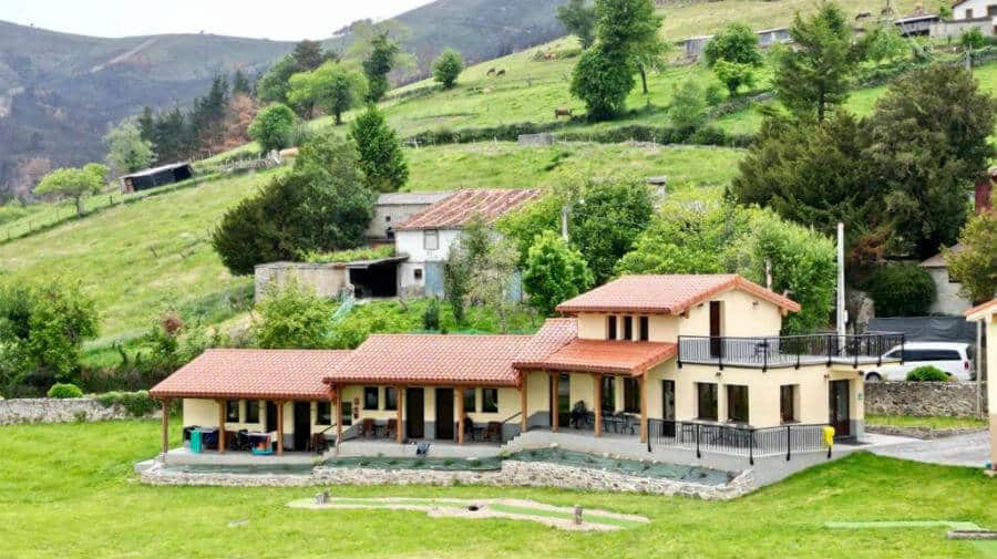 Albergue Los Hospitales, Colinas de Arriba, Asturias - Camino Primitivo :: Albergues del Camino de Santiago