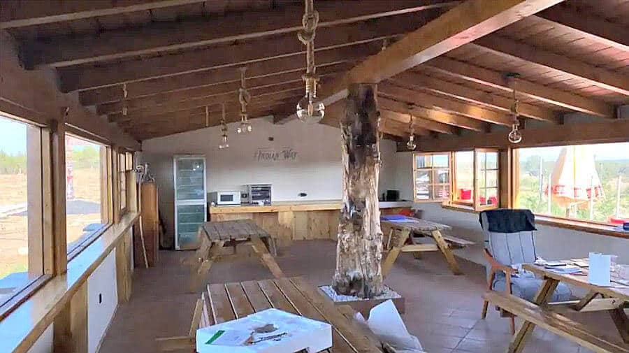 Albergue Indian Way, El Ganso - Camino Francés :: Albergues del Camino de Santiago