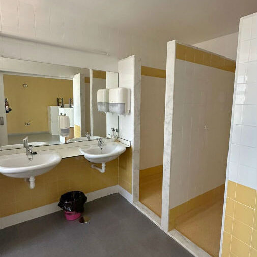 Albergue Pampejo, Alcuéscar - Vía de la Plata :: Albergues del Camino de Santiago