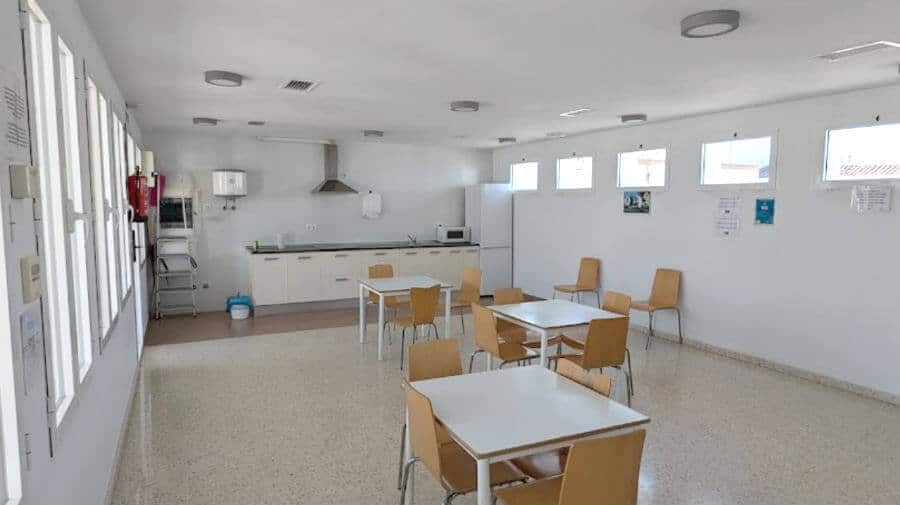 Albergue municipal de Los Santos de Maimona, Badajoz - Vía de la Plata :: Albergues del Camino de Santiago