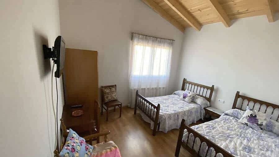 Albergue La Barraca, El Ganso, León - Camino Francés :: Albergues del Camino de Santiago