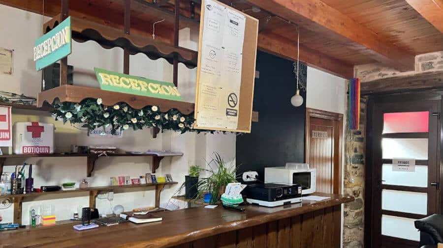 Albergue Casa Chelo, Foncebadón - Camino Francés :: Albergues del Camino de Santiago Albergue Casa Chelo, Foncebadón - Camino Francés :: Albergues del Camino de Santiago