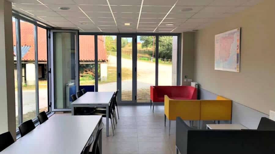 Albergue de peregrinos de la Xunta de Galicia, Boimorto - Camino del Norte :: Albergues del Camino de Santiago Albergue de peregrinos de la Xunta de Galicia, Boimorto - Camino del Norte :: Albergues del Camino de Santiago