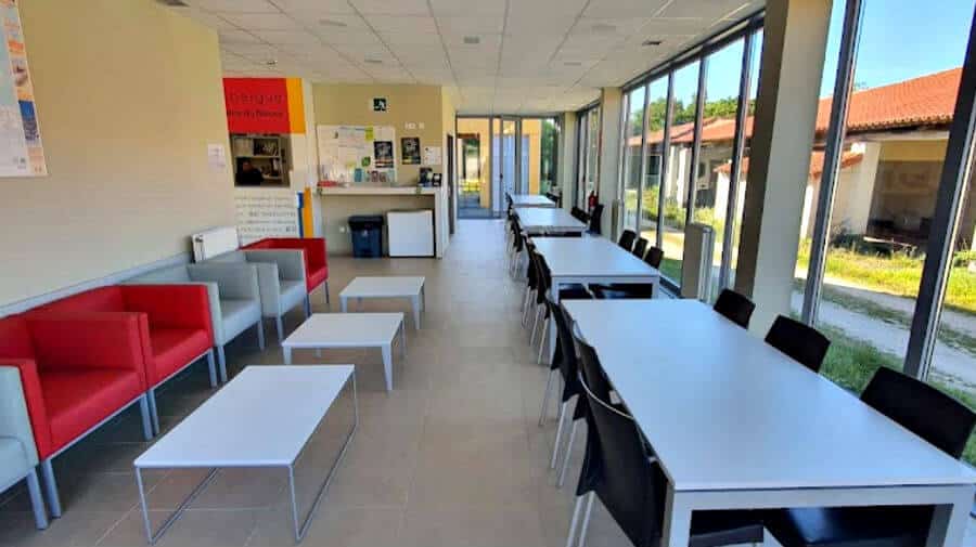 Albergue de peregrinos de la Xunta de Galicia, Boimorto - Camino del Norte :: Albergues del Camino de Santiago Albergue de peregrinos de la Xunta de Galicia, Boimorto - Camino del Norte :: Albergues del Camino de Santiago