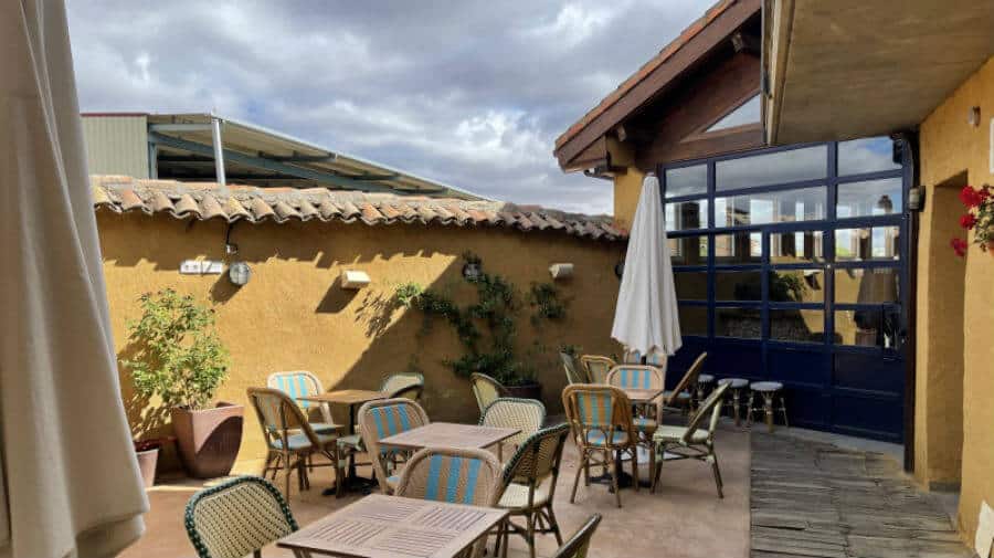 Albergue Bercianos 1900, Bercianos del Real Camino, León :: Albergus del Camino de Santiago Albergue Bercianos 1900, Bercianos del Real Camino, León :: Albergus del Camino de Santiago