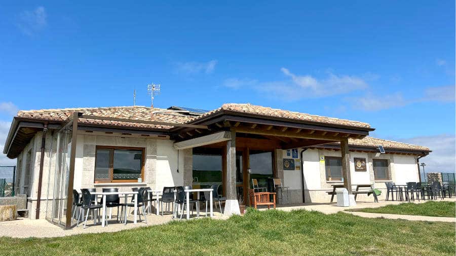 Albergue Fuente Sidres, Castellanos de Castro, Burgos - Camino Francés :: Albergues del Camino de Santiago