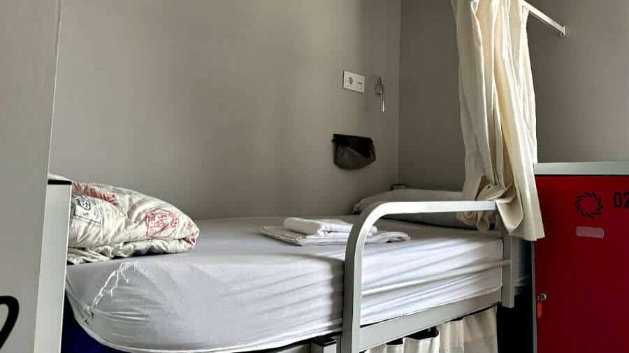 Albergue Acolá Sport Hostel, Pontevedra - Camino Portugués :: Albergues del Camino de Santiago Albergue Acolá Sport Hostel, Pontevedra - Camino Portugués :: Albergues del Camino de Santiago