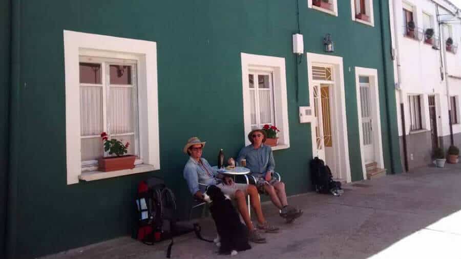 Albergue La Casa Verde, San Martín del Camino, León - Camino Francés :: Albergues del Camino de Santiago