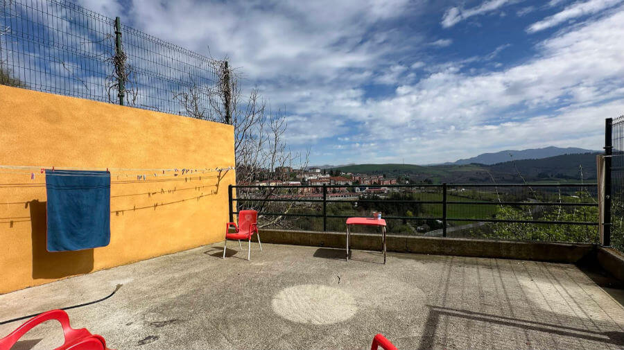 Albergue La Plaza, Tineo - Camino Primitivo :: Albergues del Camino de Santiago Albergue La Plaza, Tineo - Camino Primitivo :: Albergues del Camino de Santiago