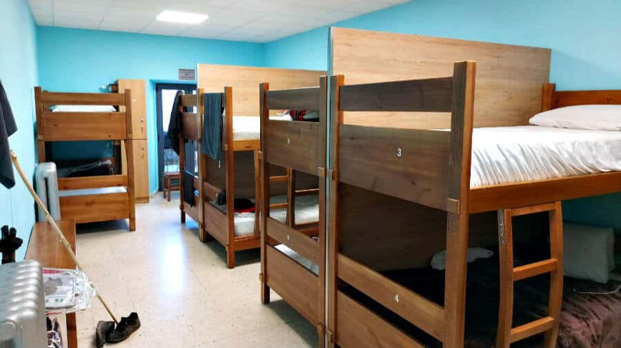 Albergue La Plaza, Tineo - Camino Primitivo :: Albergues del Camino de Santiago Albergue La Plaza, Tineo - Camino Primitivo :: Albergues del Camino de Santiago