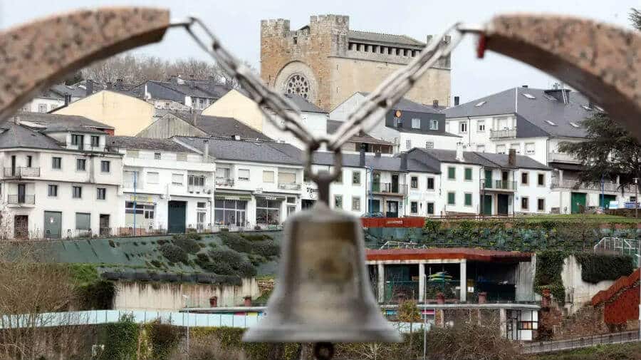 Vista de Portomarín - Camino Francés :: Guía del Camino de Santiago
