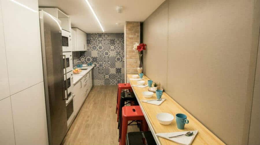 Albergue Thostel, Santiago de Compostela :: Albergues del Camino de Santiago Albergue Thostel, Santiago de Compostela :: Albergues del Camino de Santiago