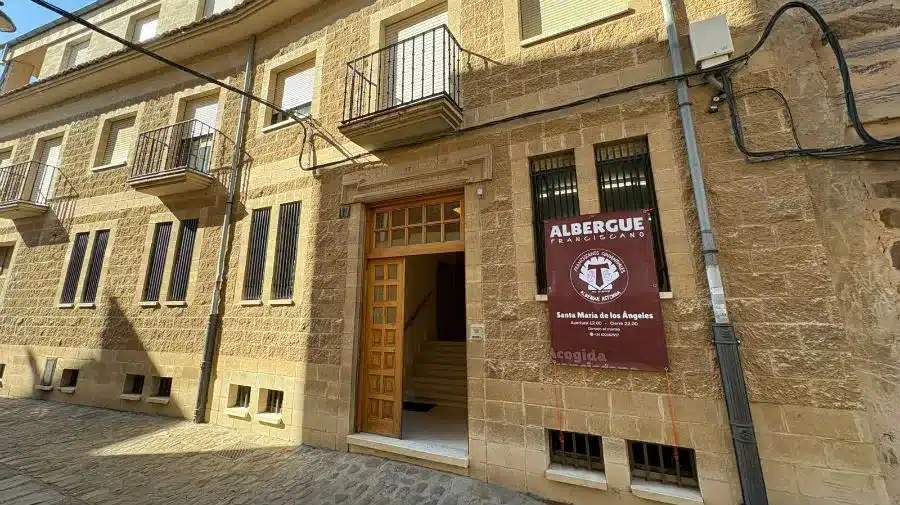 Albergue franciscano Santa María de los Ángeles, Astorga - Camino Francés :: Albergues del Camino de Santiago Albergue franciscano Santa María de los Ángeles, Astorga - Camino Francés :: Albergues del Camino de Santiago