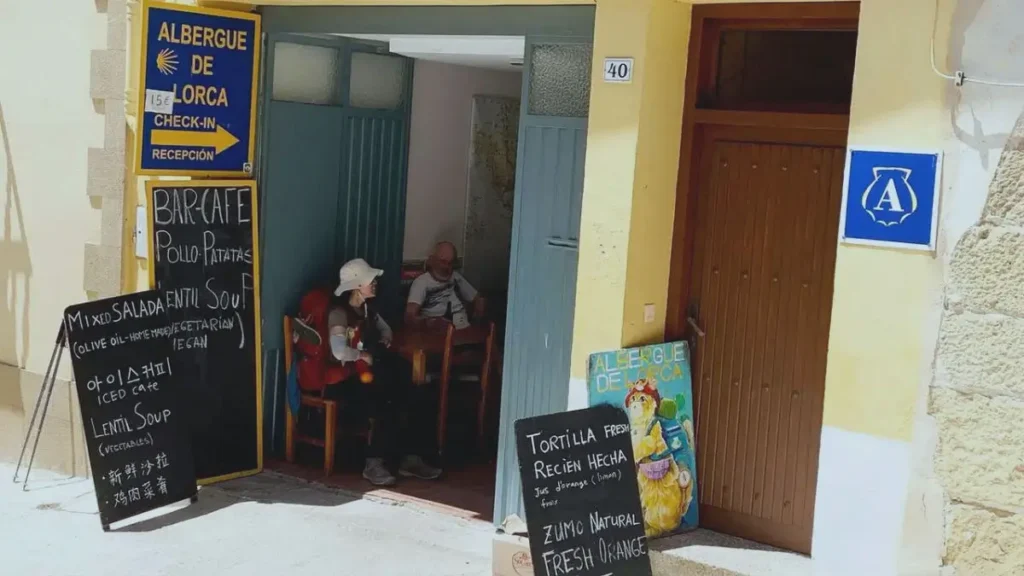 Albergue José Ramón, Lorca, Navarra - Camino Francés :: Albergues del Camino de Santiago