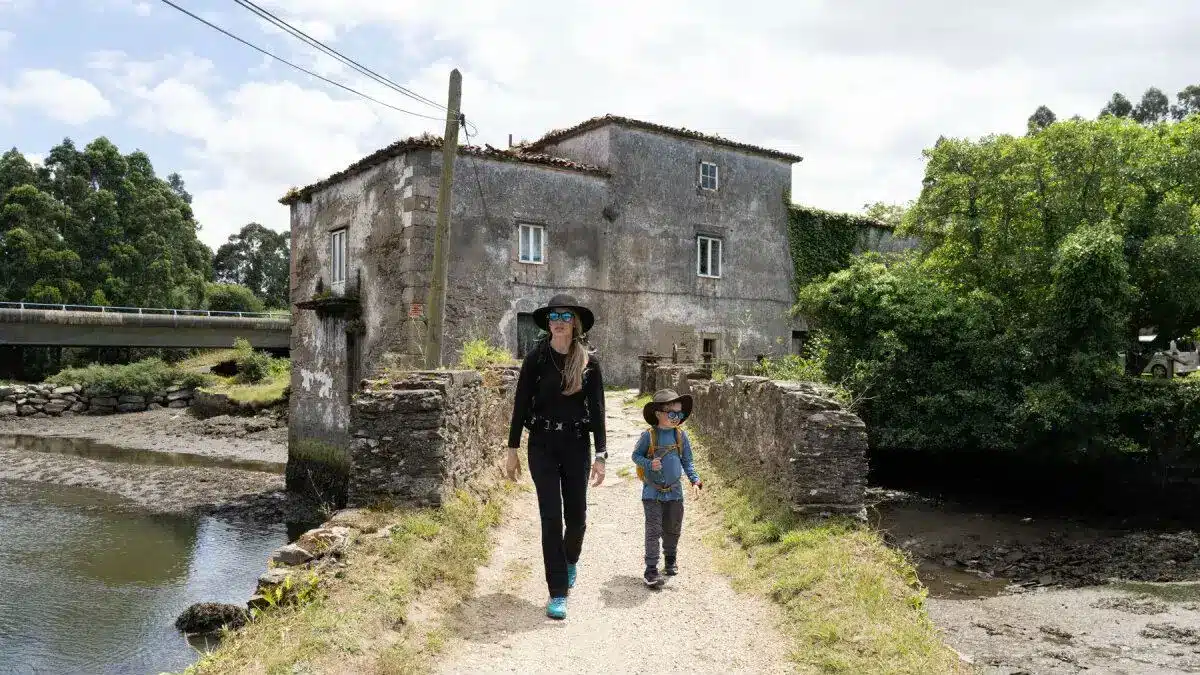 Peregrinos por el Camino Inglés :: Guía del Camino de Santiago