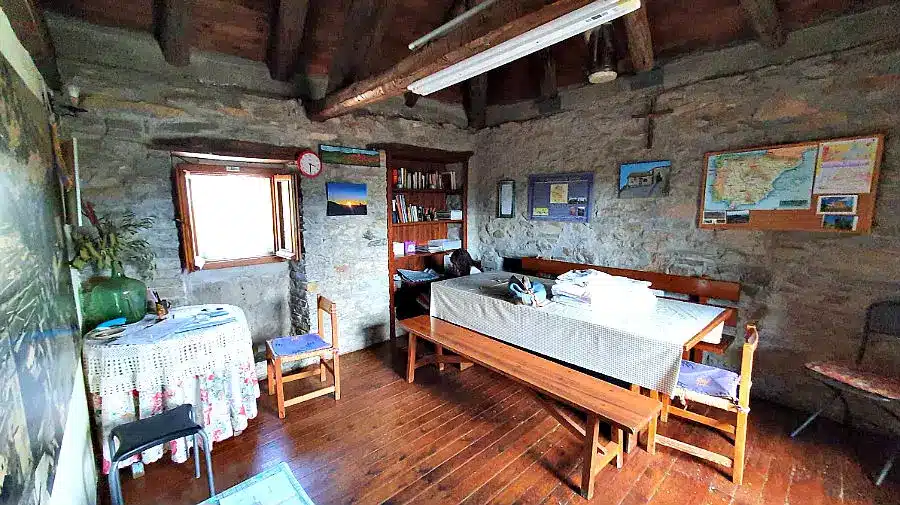 Albergue Hospital de Peregrinos de Arrés - Camino Aragonés :: Albergues del Camino de Santiago