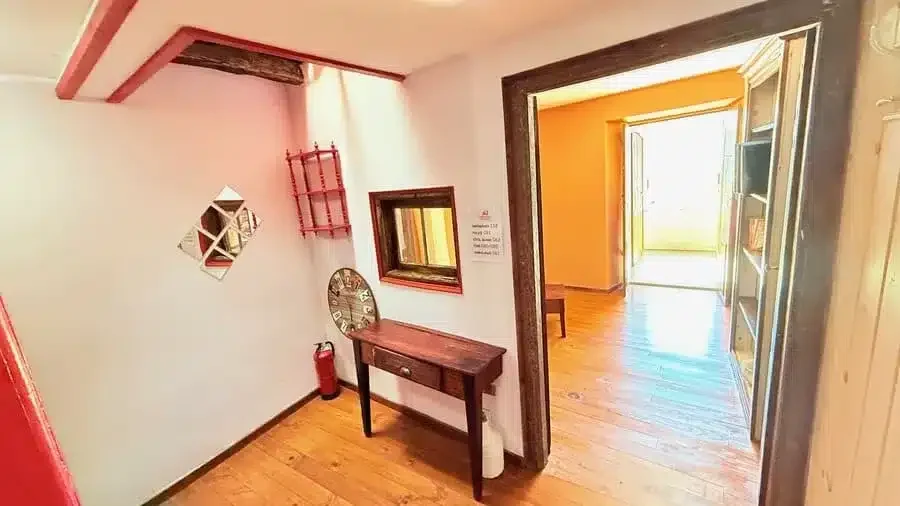 Albergue Matías, Sarria, Lugo - Camino Francés :: Albergues del Camino de Santiago