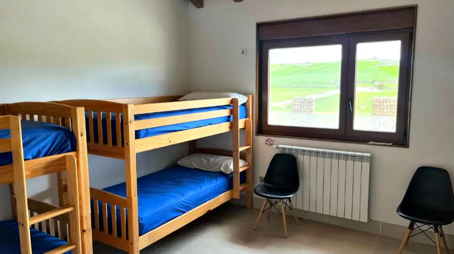 Albergue Fuente Sidres, Castellanos de Castro, Burgos - Camino Francés :: Albergues del Camino de Santiago