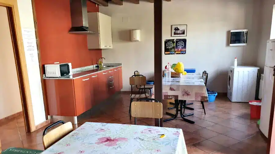 Albergue de peregrinos Saturnino Candina, Hazas (Liendo) - Camino del Norte :: Albergues del Camino de Santiago