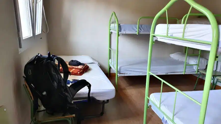 Albergue de peregrinos Saturnino Candina, Hazas (Liendo) - Camino del Norte :: Albergues del Camino de Santiago