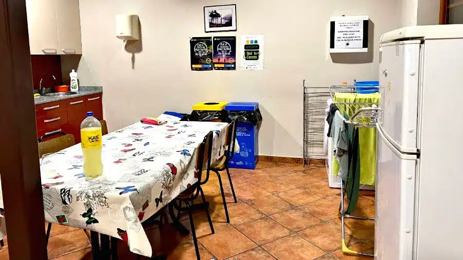 Albergue de peregrinos Saturnino Candina, Hazas (Liendo) - Camino del Norte :: Albergues del Camino de Santiago