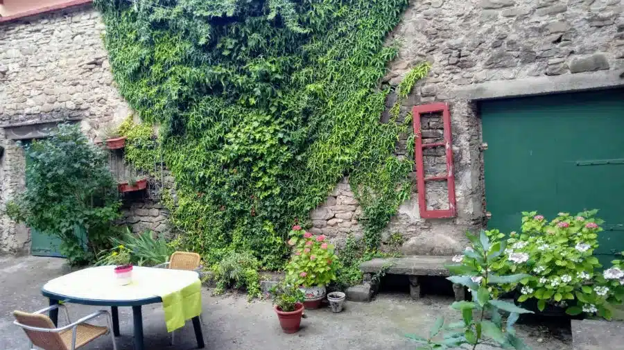 Albergue de peregrinos Casa Mamaré, Jaca - Camino Aragonés :: Albergues del Camino de Santiago