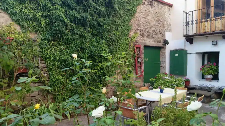 Albergue de peregrinos Casa Mamaré, Jaca - Camino Aragonés :: Albergues del Camino de Santiago
