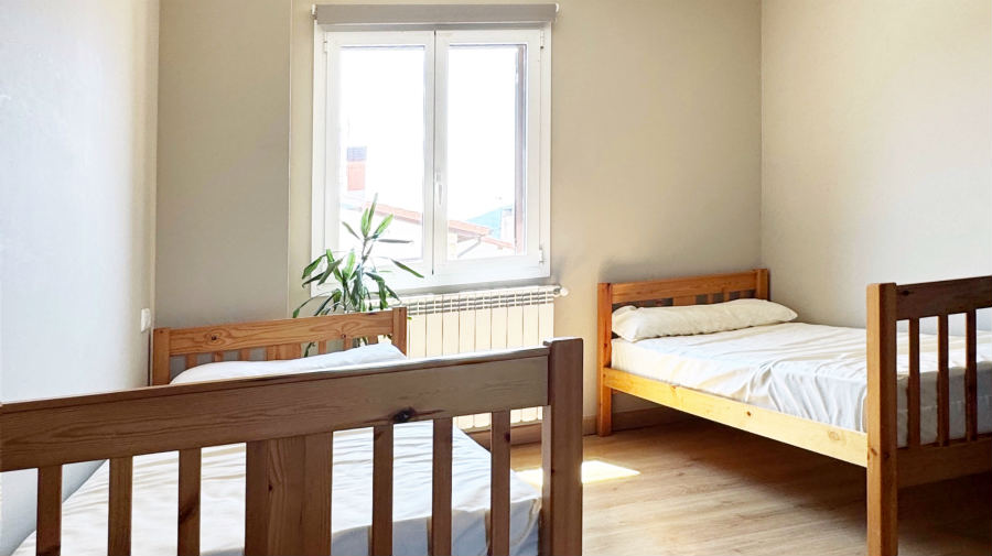 Albergue San Nicolás, Larrasoaña - Camino Francés :: Albergues del Camino de Santiago