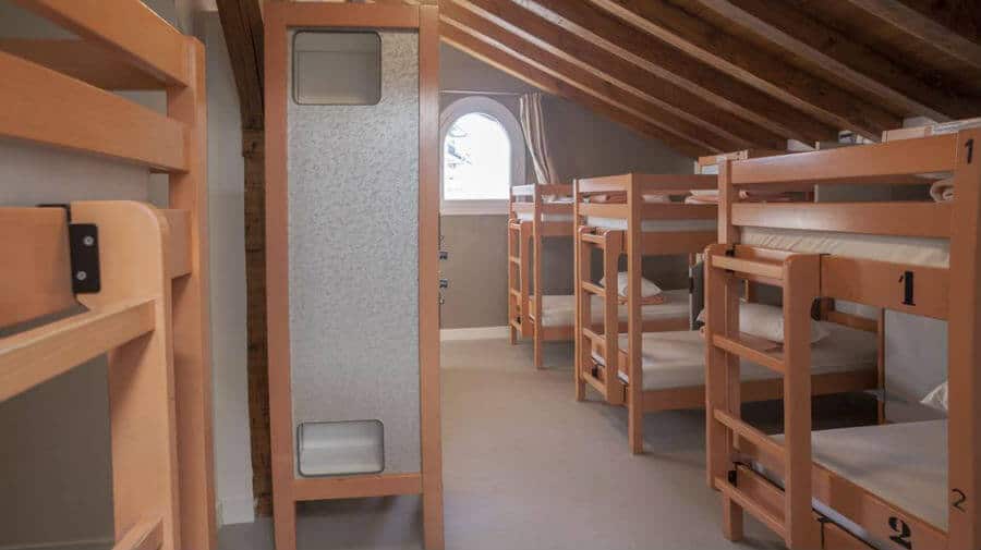 Albergue juvenil Ondarreta - La Sirena, San Sebastián - Camino del Norte :: Albergues del Camino de Santiago