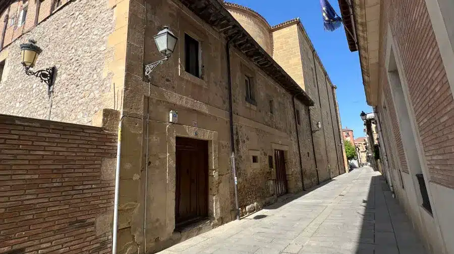 Albergue de peregrinos de la Abadía Cisterciense, Santo Domingo de la Calzada - Camino Francés :: Albergues del Camino de Santiago