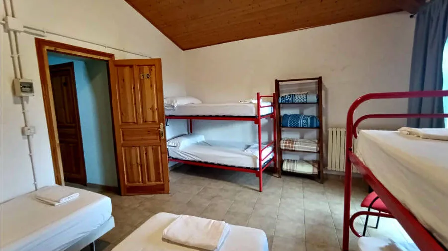 Albergue de Ruesta, Zaragoza - Camino Aragonés :: Albergues del Camino de Santiago Albergue de Ruesta, Zaragoza - Camino Aragonés :: Albergues del Camino de Santiago